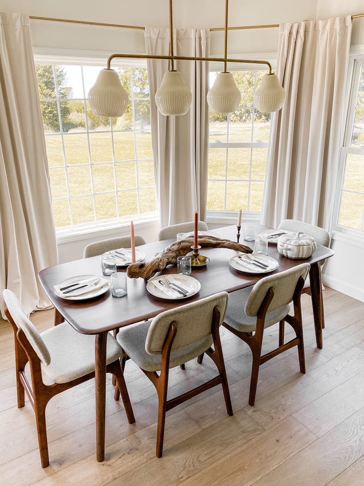 How to Style Your Dining Room to Impress Castlery US